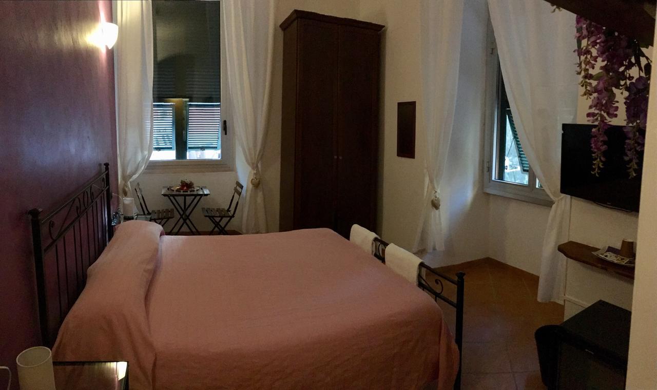 Affittacamere Virginia'S Rooms Génova Exterior foto