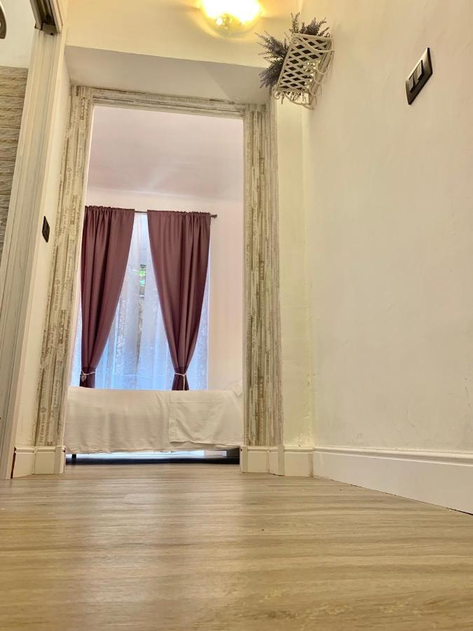Affittacamere Virginia'S Rooms Génova Exterior foto